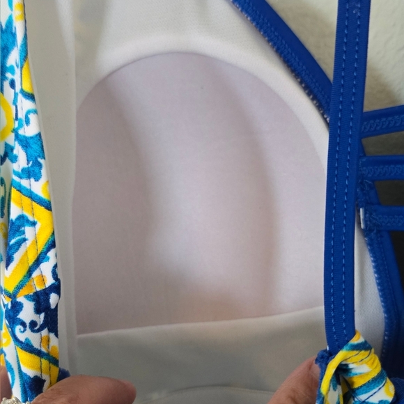 Nicole Miller Studio Blue And Yellow One Piece Swimsuit Size 12 - Picture 5 of 7